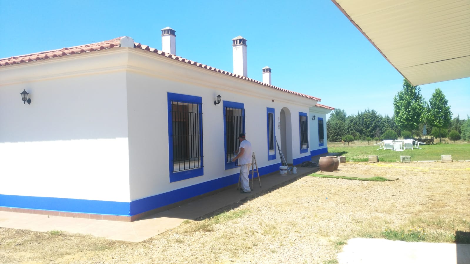 Pintura Y Decoracion Perez Sierra — Fotos 1